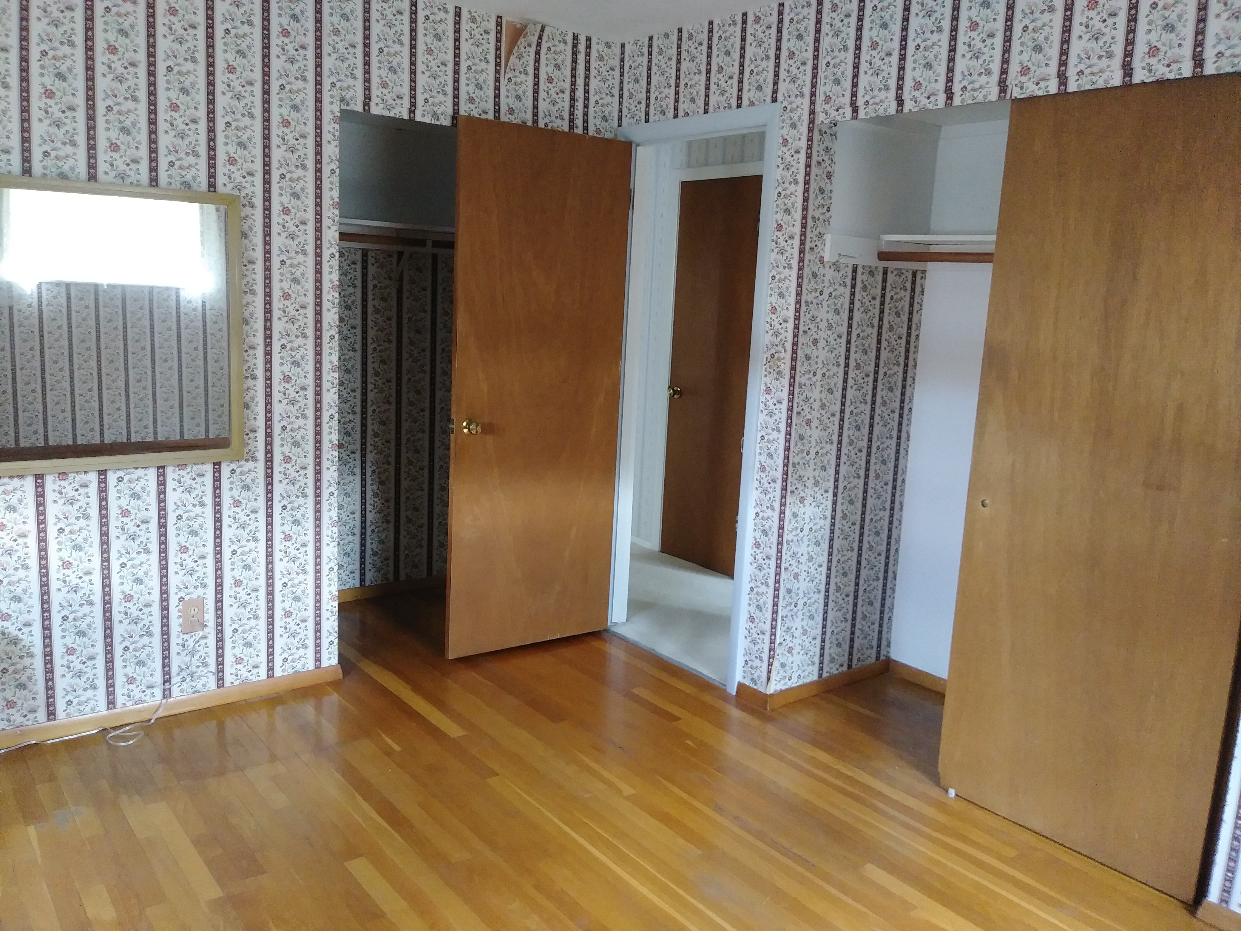 527 Bennert Drive Master Bedroom View 2