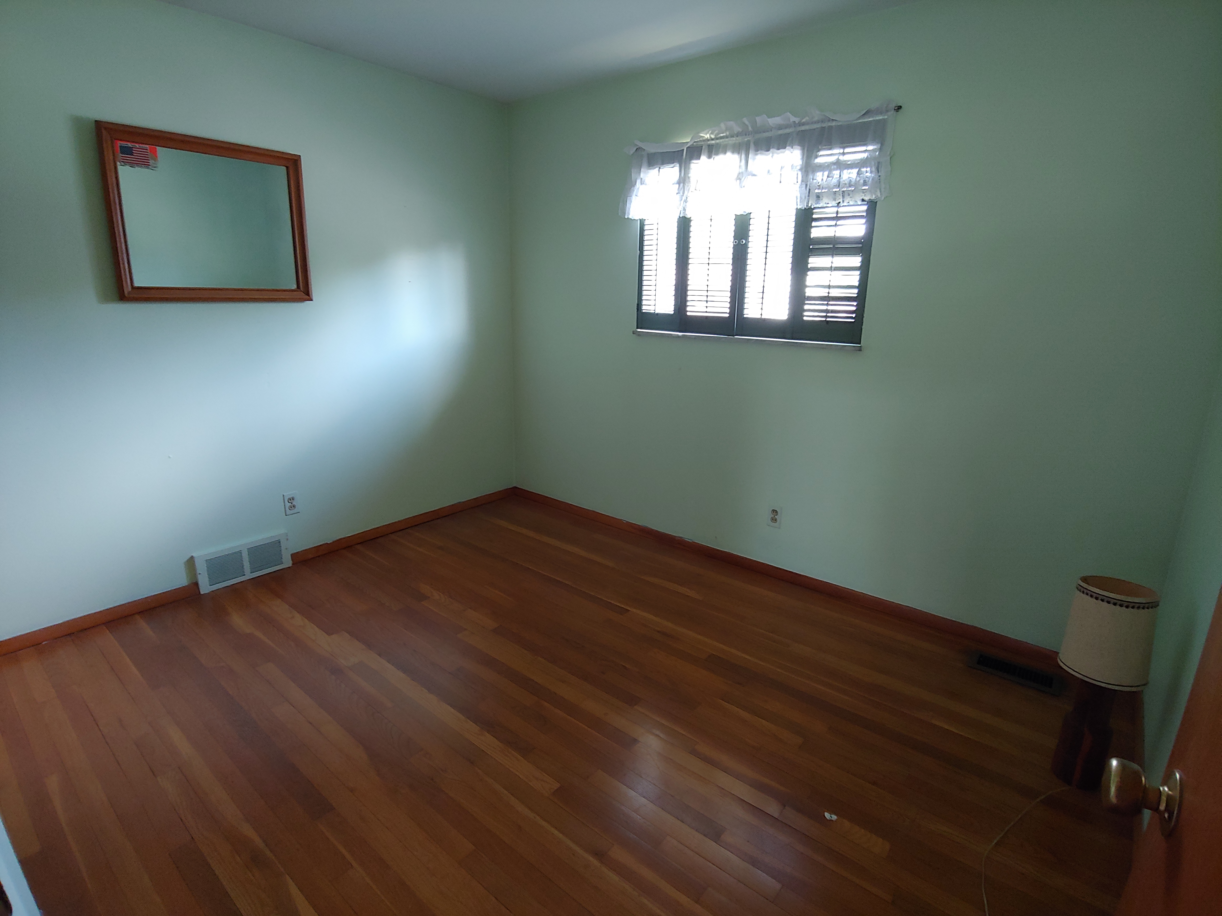 527 Bennert Drive Bedroom 3