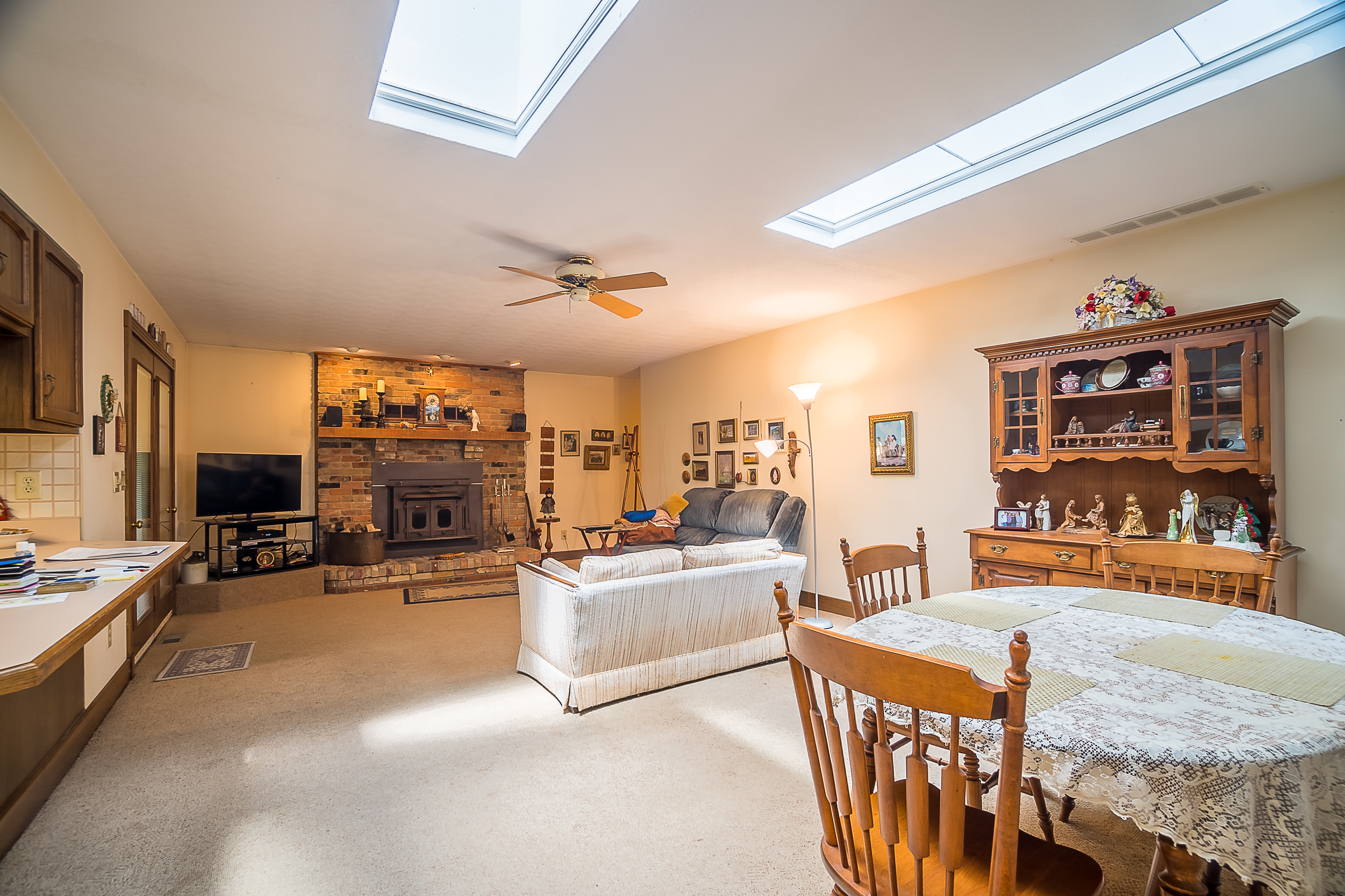 1003 Deer Run,Centerville,Ohio 45459,4 Bedrooms Bedrooms,9 Rooms Rooms,2 BathroomsBathrooms,House,Deer Run,756865