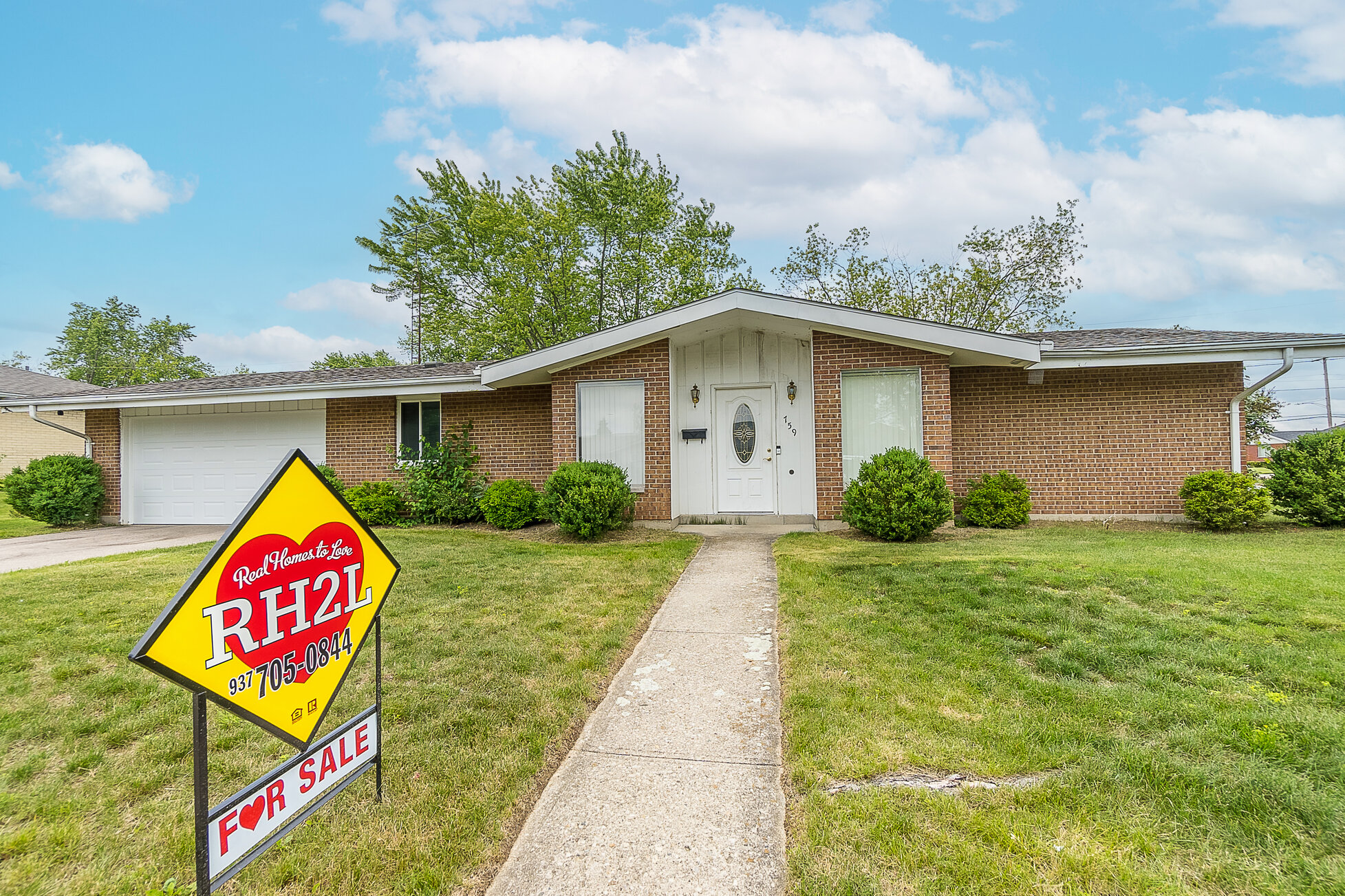 759 Ellsworth,Trotwood,Ohio 45426,3 Bedrooms Bedrooms,8 Rooms Rooms,2 BathroomsBathrooms,Single family,Ellsworth,756867