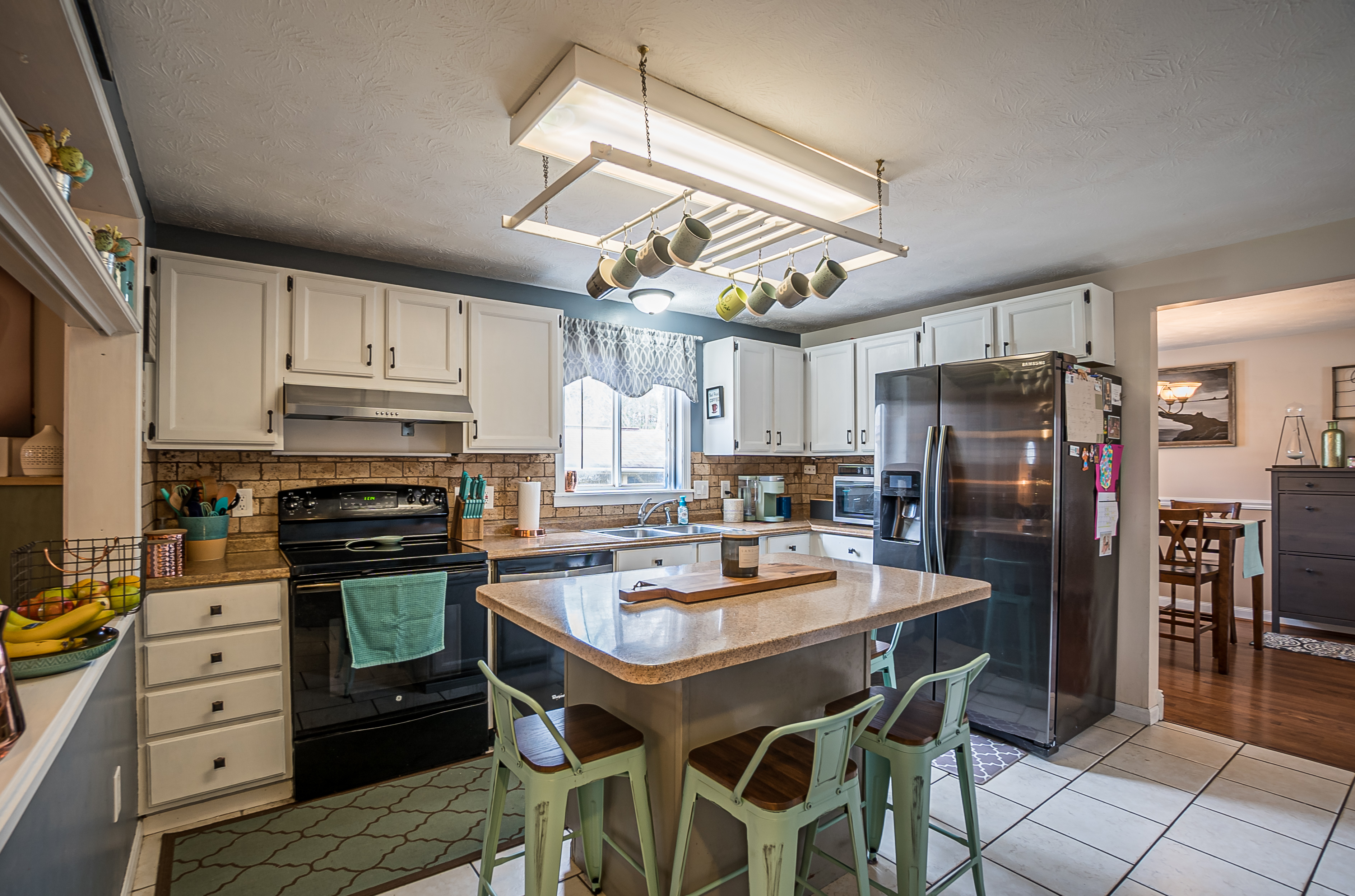 53 Fitzooth, Miamisburg, Ohio 45342, 4 Bedrooms Bedrooms, 9 Rooms Rooms,2 BathroomsBathrooms,House,Successfully Sold,Fitzooth,756880