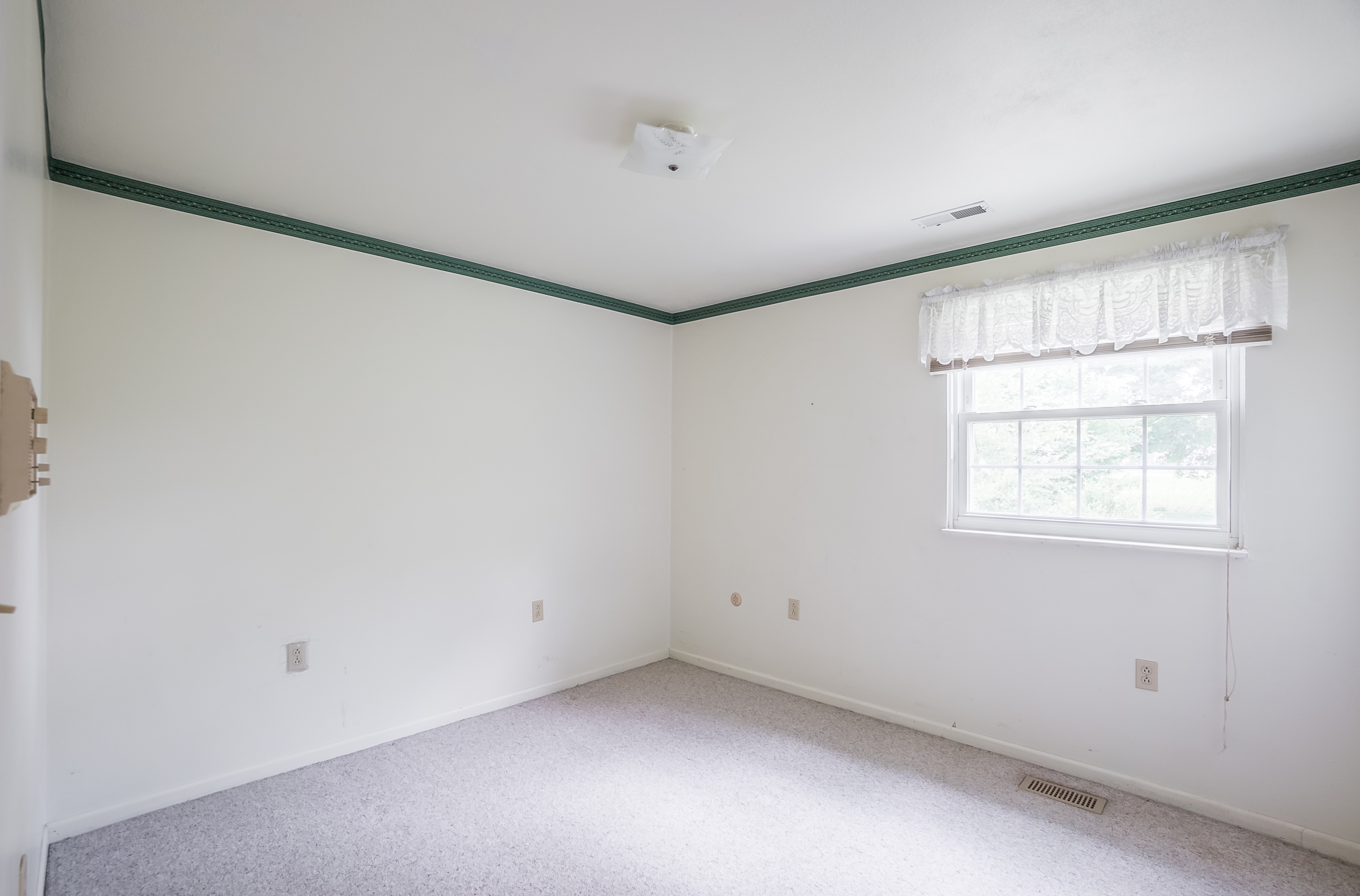 2270 Ebersole, Ohio 45502, 3 Bedrooms Bedrooms, 6 Rooms Rooms,2 BathroomsBathrooms,Single family,Successfully Sold,Ebersole,756882