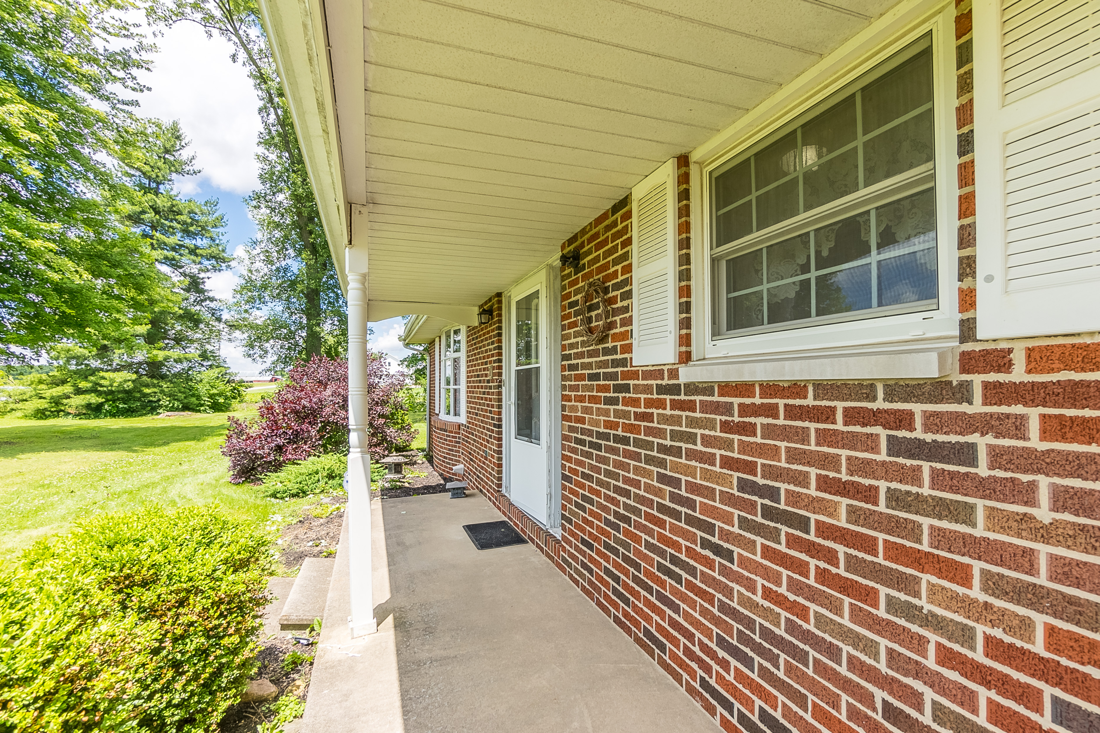 2270 Ebersole, Ohio 45502, 3 Bedrooms Bedrooms, 6 Rooms Rooms,2 BathroomsBathrooms,Single family,Successfully Sold,Ebersole,756882