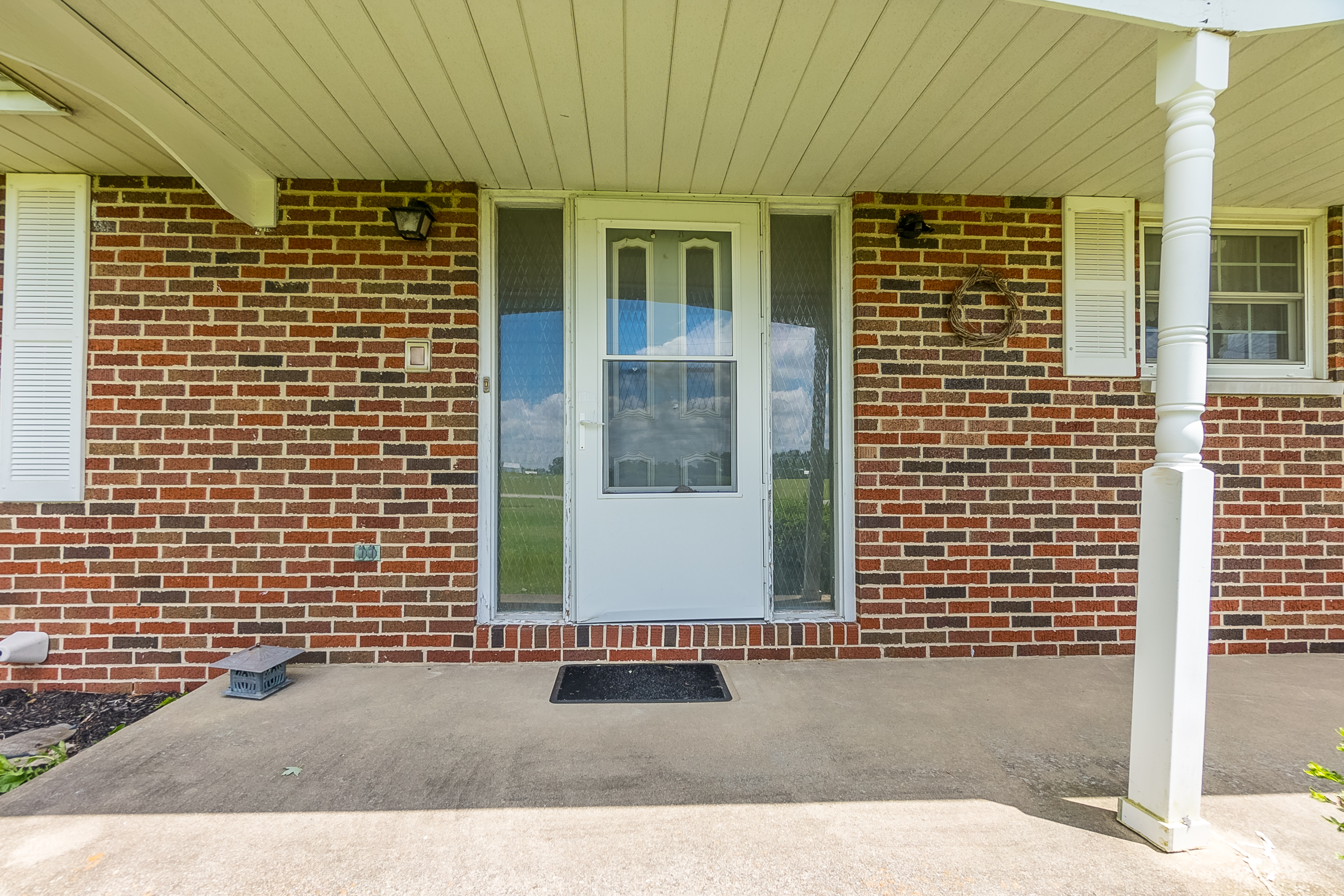 2270 Ebersole, Ohio 45502, 3 Bedrooms Bedrooms, 6 Rooms Rooms,2 BathroomsBathrooms,Single family,Successfully Sold,Ebersole,756882