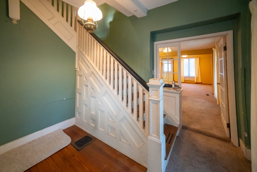 Staircase / Foyer