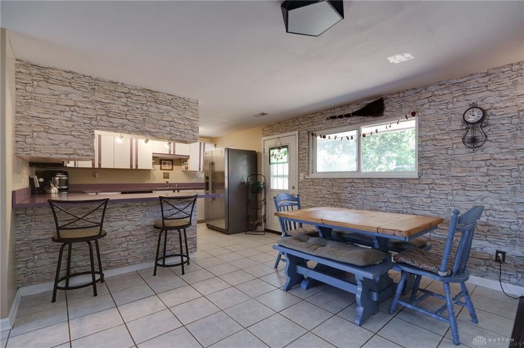 2135 Leigh, Moraine, Ohio 45439, 4 Bedrooms Bedrooms, 9 Rooms Rooms,2 BathroomsBathrooms,House,Successfully Sold,Leigh,0,756899 2135 Leigh, Moraine, Ohio 45439, 4 Bedrooms Bedrooms, 9 Rooms Rooms,2 BathroomsBathrooms,House,Successfully Sold,Leigh,0,756899