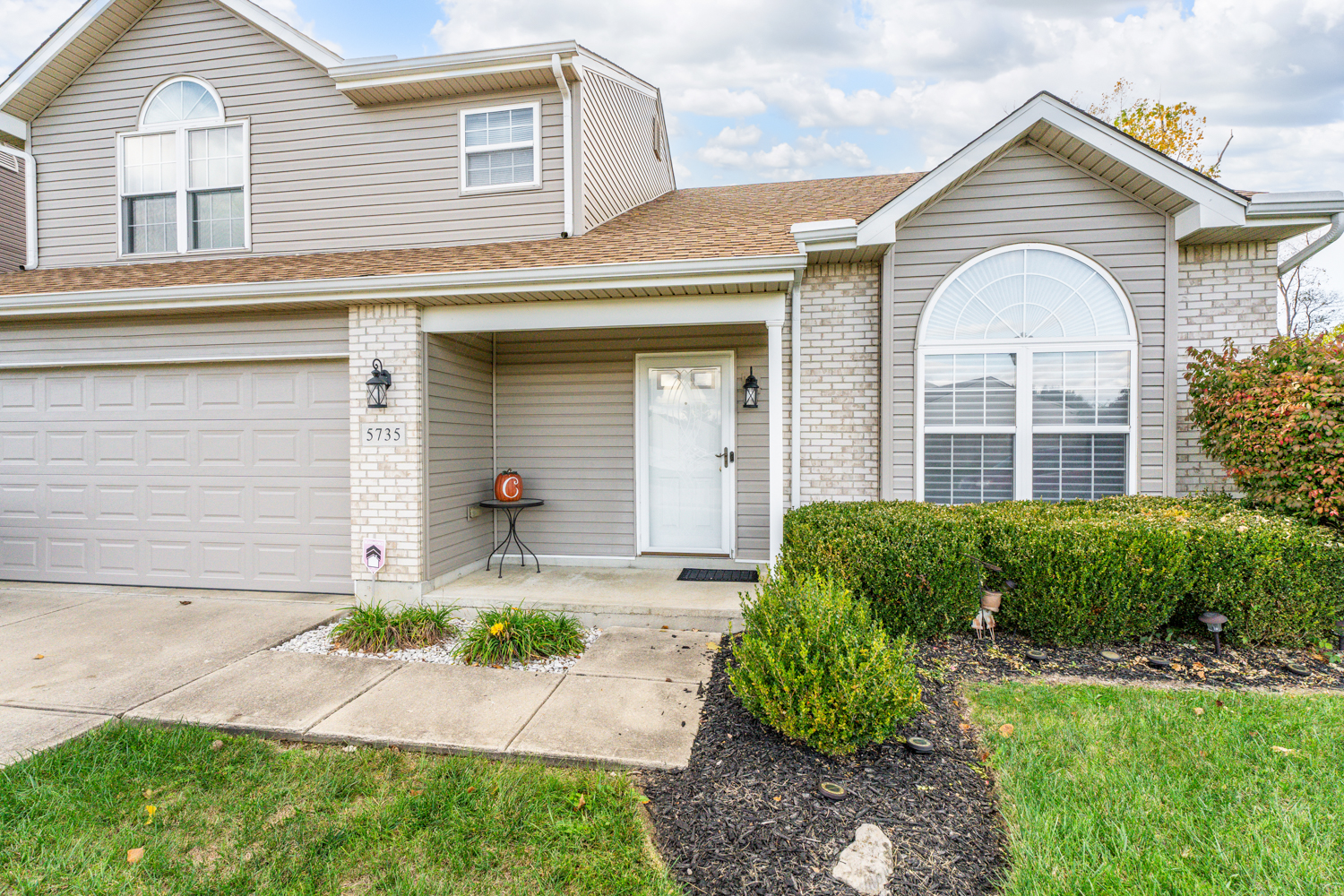5735 Ericsson, Dayton, Ohio 45426, 4 Bedrooms Bedrooms, 9 Rooms Rooms,2 BathroomsBathrooms,House,Successfully Sold,Ericsson,0,756901 5735 Ericsson, Dayton, Ohio 45426, 4 Bedrooms Bedrooms, 9 Rooms Rooms,2 BathroomsBathrooms,House,Successfully Sold,Ericsson,0,756901
