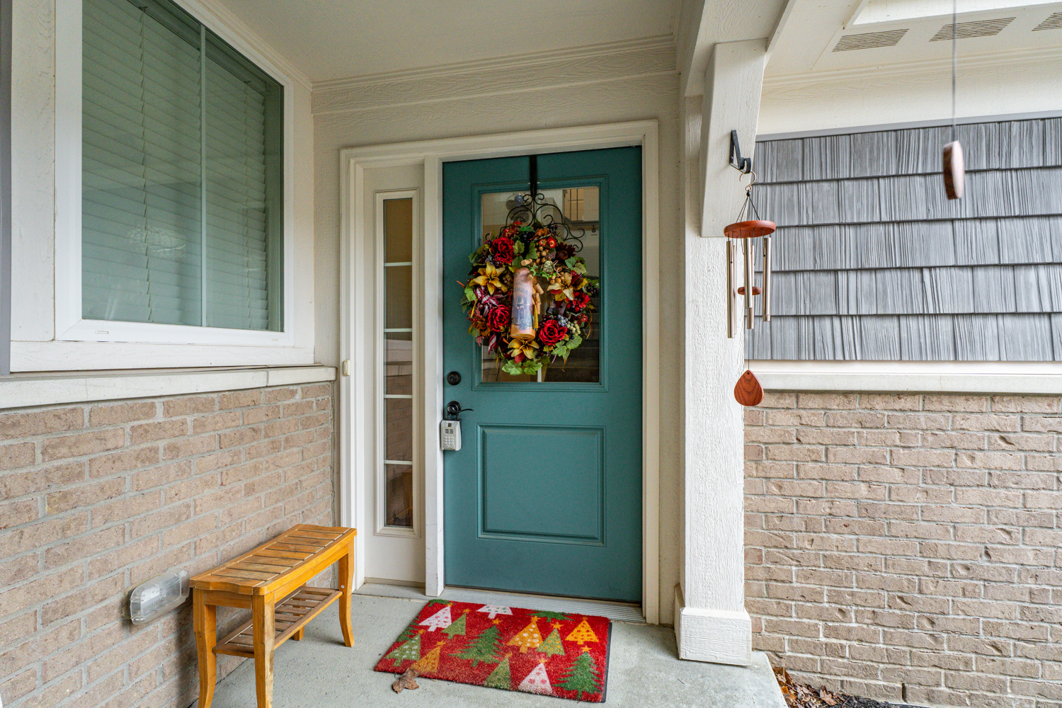 Front Door / Covered Entry Front Door / Covered Entry