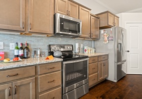 SS Appliances Included