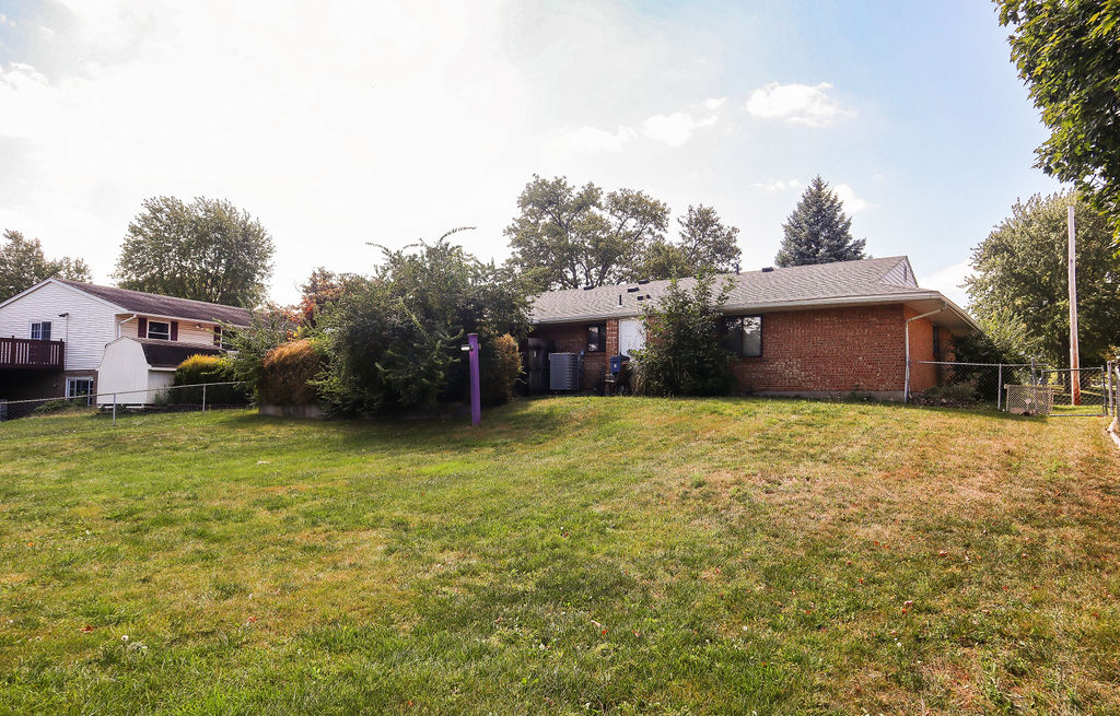 1100 Elm, West Carrollton, Ohio 45449, 3 Bedrooms Bedrooms, 8 Rooms Rooms,2 BathroomsBathrooms,Single family,Successfully Sold,Elm,0,756907 1100 Elm, West Carrollton, Ohio 45449, 3 Bedrooms Bedrooms, 8 Rooms Rooms,2 BathroomsBathrooms,Single family,Successfully Sold,Elm,0,756907