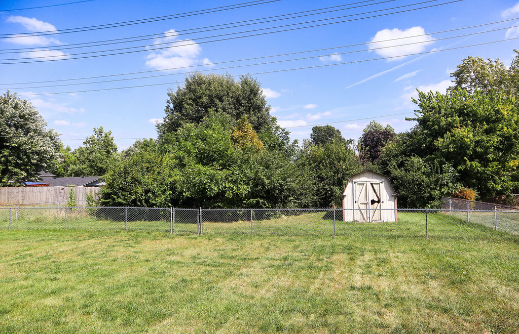 1100 Elm, West Carrollton, Ohio 45449, 3 Bedrooms Bedrooms, 8 Rooms Rooms,2 BathroomsBathrooms,Single family,Successfully Sold,Elm,0,756907 1100 Elm, West Carrollton, Ohio 45449, 3 Bedrooms Bedrooms, 8 Rooms Rooms,2 BathroomsBathrooms,Single family,Successfully Sold,Elm,0,756907