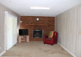 1100 Elm, West Carrollton, Ohio 45449, 3 Bedrooms Bedrooms, 8 Rooms Rooms,2 BathroomsBathrooms,Single family,Successfully Sold,Elm,0,756907