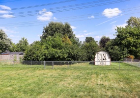 1100 Elm, West Carrollton, Ohio 45449, 3 Bedrooms Bedrooms, 8 Rooms Rooms,2 BathroomsBathrooms,Single family,Successfully Sold,Elm,0,756907