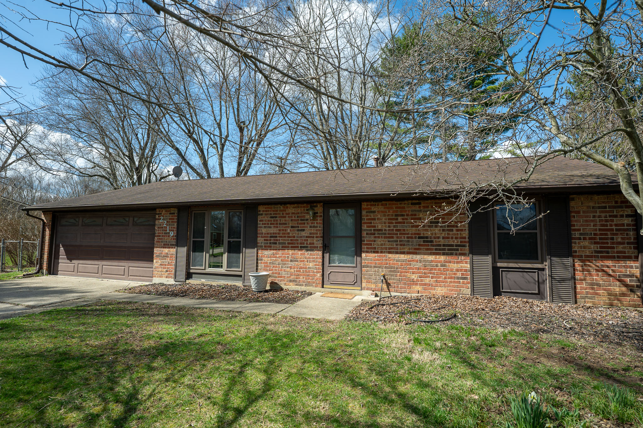 2219 Braldey, Bellbrook, Ohio 45305, 3 Bedrooms Bedrooms, 6 Rooms Rooms,2 BathroomsBathrooms,House,Successfully Sold,Braldey,0,756911 2219 Braldey, Bellbrook, Ohio 45305, 3 Bedrooms Bedrooms, 6 Rooms Rooms,2 BathroomsBathrooms,House,Successfully Sold,Braldey,0,756911