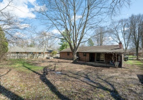 2219 Braldey, Bellbrook, Ohio 45305, 3 Bedrooms Bedrooms, 6 Rooms Rooms,2 BathroomsBathrooms,House,Successfully Sold,Braldey,0,756911