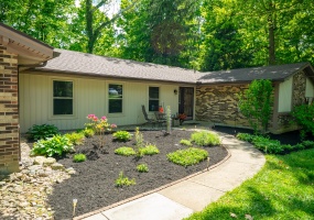 8951 Deep Forest Lane, Washington Township, Ohio 45458, 4 Bedrooms Bedrooms, 10 Rooms Rooms,2 BathroomsBathrooms,House,For sale,Deep Forest Lane,0,1013